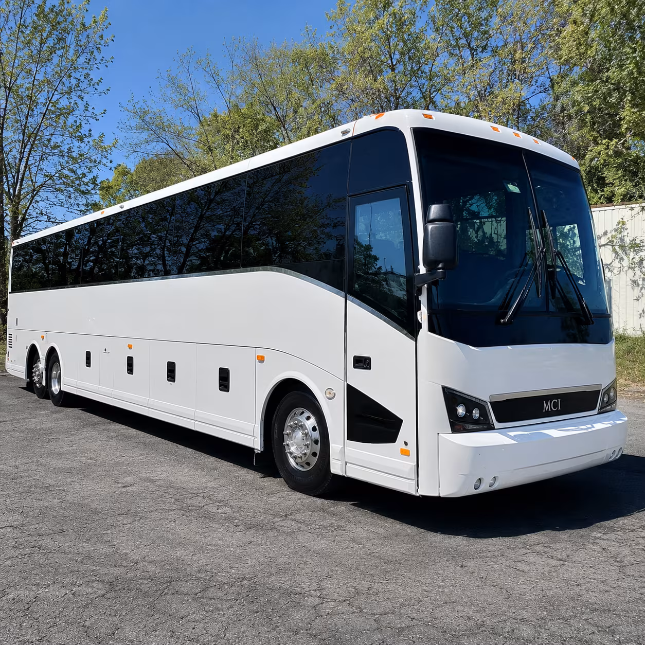 airport shuttle buses for brookline s universities schools student groups