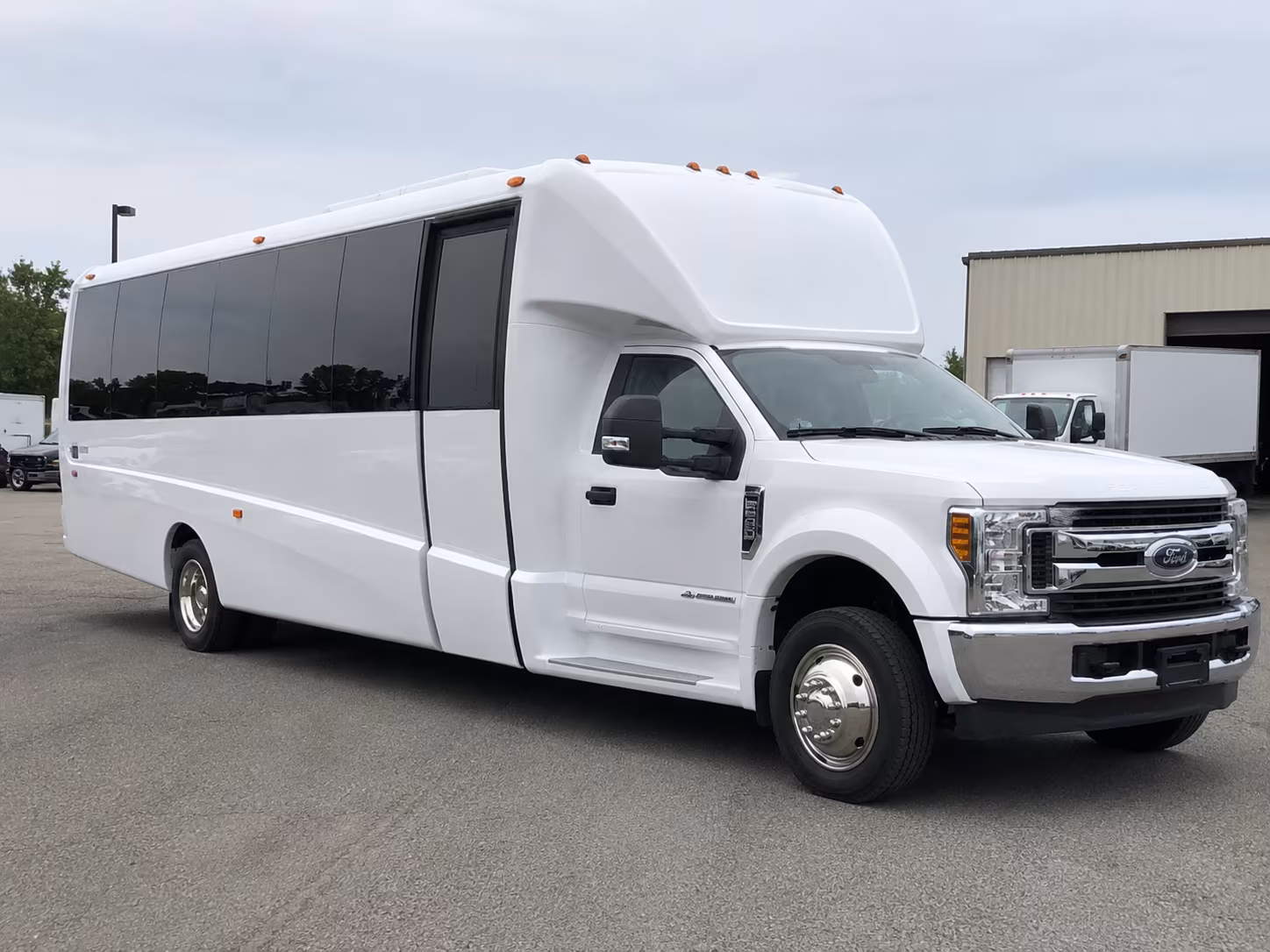 charter buses for concerts and performances at nearby venues