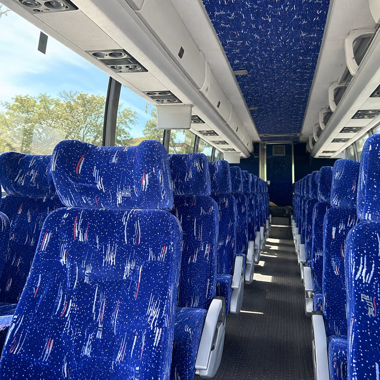 overnight and multi day bus rentals from brookline massachusetts