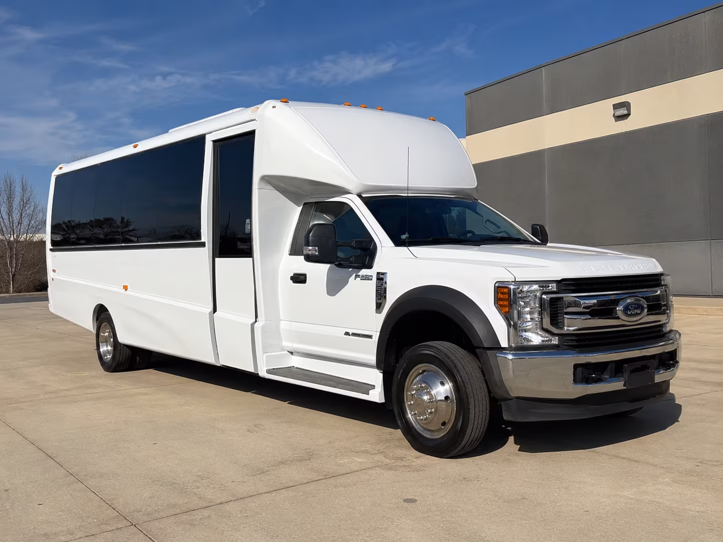 wedding buses for brookline and the surrounding area
