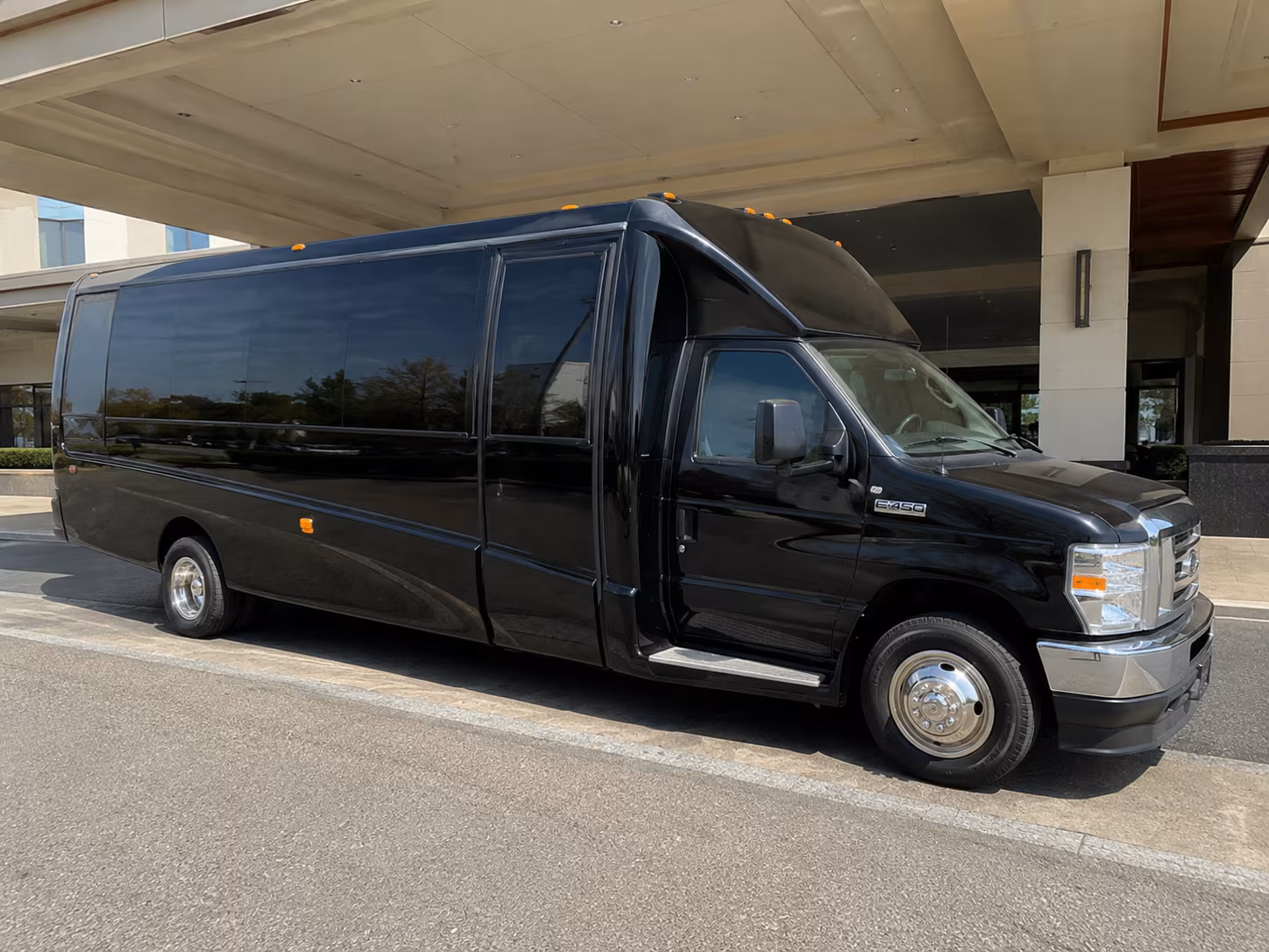 wedding party bus rental